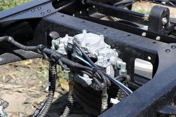 �й�����HOWO ͳ˧PRO 170���� 4.15��AT�Զ���������ʽ�Ῠ(ZZ5047XXYF3319F145)ͼƬ