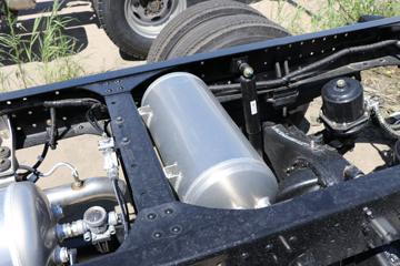 �й�����HOWO ͳ˧PRO 170���� 4.15��AT�Զ���������ʽ�Ῠ(ZZ5047XXYF3319F145)ͼƬ