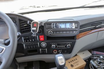 �й�����HOWO ͳ˧ 150���� 4.15�׵��������Ῠ(��ʿ��8��)ͼƬ