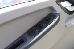 中国重汽HOWO 统帅 150马力 4.15米单排栏板轻卡(法士特8档)(ZZ1077G3315F175)