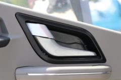 中国重汽HOWO 统帅 150马力 4.15米单排栏板轻卡(法士特8档)(ZZ1077G3315F175)