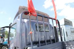 中国重汽HOWO 统帅 150马力 4.15米单排栏板轻卡(法士特8档)(ZZ1077G3315F175)