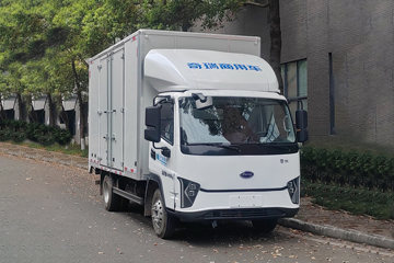 奇瑞商用车 零米 尊享版 4.2米单排纯电动厢式轻卡 宁德时代140kWh