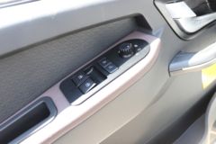 中国重汽HOWO 统帅 150马力 3.85米排半栏板轻卡(法士特8档)(ZZ1097G3315F191)