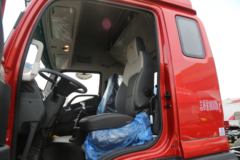 福田 欧航R系 260马力 4X2 5.45米厢式载货车(高顶)(BJ5186XXY-4M)