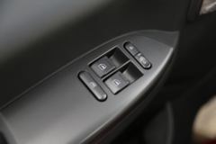 福田 欧航R系 260马力 4X2 5.45米厢式载货车(高顶)(BJ5186XXY-4M)
