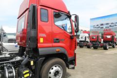 福田 欧航R系 260马力 4X2 5.45米厢式载货车(高顶)(BJ5186XXY-4M)