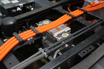  EL-Plus 4.5T 4.14׵Ŵ綯ʽῨ123.33kWhͼƬ