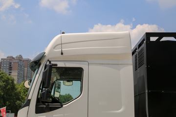 �������� ����H5�ؿ� 6X4 ����ʽ���綯ǣ����350kWhͼƬ