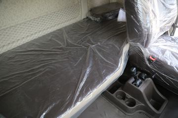 �������� ����H5�ؿ� 6X4 ����ʽ���綯ǣ����350kWhͼƬ