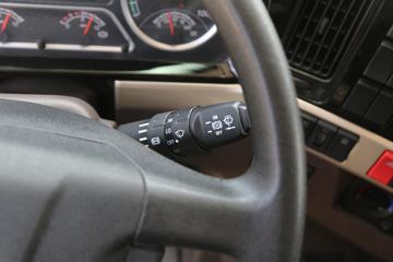 �������� ����H5�ؿ� 6X4 ����ʽ���綯ǣ����350kWhͼƬ