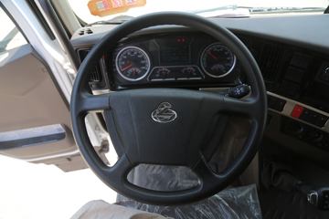 �������� ����H5�ؿ� 6X4 ����ʽ���綯ǣ����350kWhͼƬ