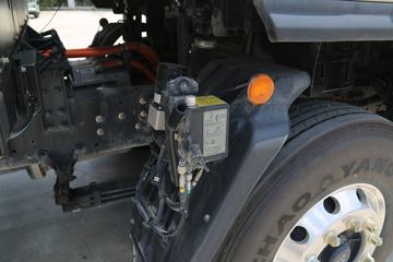 �������� ����H5�ؿ� 6X4 ����ʽ���綯ǣ����350kWhͼƬ