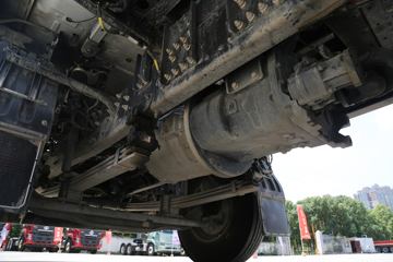 �������� ����H5�ؿ� 6X4 ����ʽ���綯ǣ����350kWhͼƬ