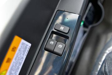  G6  200 4X2 4.2ж(DYQ3181D6AC) ͼƬ