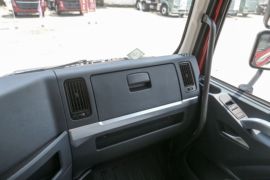 乘龙H5&nbsp;牵引车驾驶室                                               图片