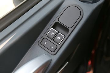 �������� ����H5 480���� 6X4 LNGǣ����ͼƬ