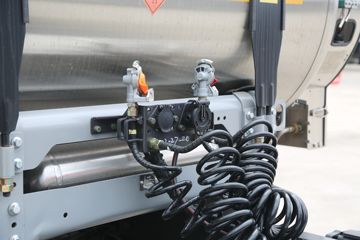 �������� ����H5 480���� 6X4 LNGǣ����ͼƬ