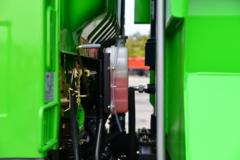 大运 运途 复合型 165马力 4X2 3.8米自卸车(DYQ3185D6AC)