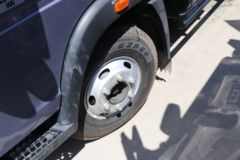 中国重汽HOWO 统帅 165马力 3.85米排半栏板轻卡(法士特8档)(ZZ1047G3215F144B)