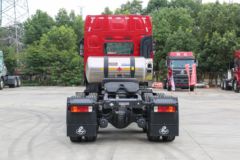 东风柳汽 乘龙H7重卡 500马力 6X4 LNG牵引车(LZ4250H7DM1)