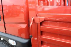 飞碟奥驰 V3系列 156马力 3.85米排半栏板轻卡 飞碟奥驰 V3系列 156马力 3.85米排半栏板轻卡