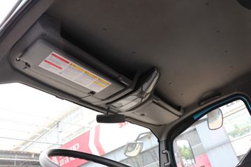 �ɵ� W7 184���� 4X2 5.2���Ű��դʽ�ػ���(����)ͼƬ