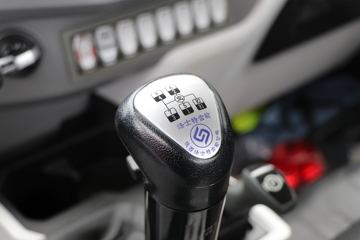 �ɵ� W7 184���� 4X2 5.2���Ű��դʽ�ػ���(����)ͼƬ