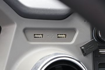 �ɵ� W7 184���� 4X2 5.2���Ű��դʽ�ػ���(����)ͼƬ