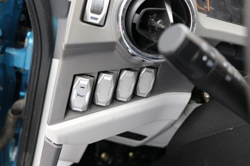 �ɵ� W7 184���� 4X2 5.2���Ű��դʽ�ػ���(����)ͼƬ