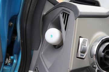 �ɵ� W7 184���� 4X2 5.2���Ű��դʽ�ػ���(����)ͼƬ