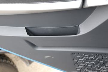 �ɵ� W7 184���� 4X2 5.2���Ű��դʽ�ػ���(����)ͼƬ