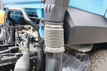 �ɵ� W7 184���� 4X2 5.2���Ű��դʽ�ػ���(����)ͼƬ