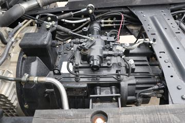 �ɵ� W7 184���� 4X2 5.2���Ű��դʽ�ػ���(����)ͼƬ