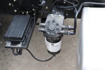 �ɵ� W7 184���� 4X2 5.2���Ű��դʽ�ػ���(����)ͼƬ