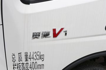 ɵ³ V1ϵ 121 CNG 3.85ŰῨͼƬ