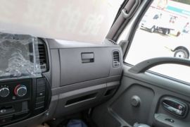 奥驰V3(原奥驰V1)&nbsp;载货车驾驶室                                               图片