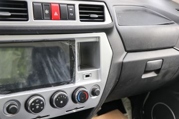 �ɵ���; MX ������ 1.6L 105���� CNG 3.8�׵�������΢��(FD1037D66K6-NG11)ͼƬ