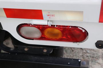 �ɵ���; MX ������ 1.6L 105���� CNG 3.8�׵�������΢��(FD1037D66K6-NG11)ͼƬ