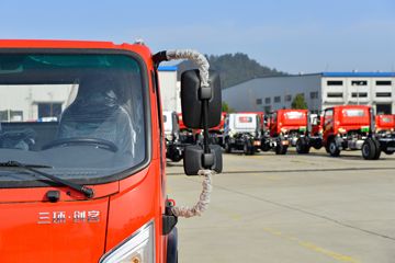 ����ʮͨ �´��� 155���� 4X2 3����ж��ͼƬ