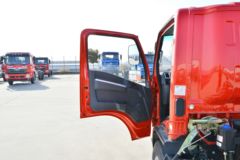 三环十通 新创客 155马力 4X2 3米自卸车