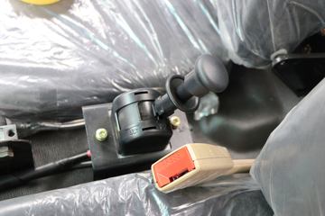 �ɵ��³� V1ϵ�� 160���� 4X2 3.83����ж��ͼƬ