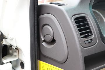 �ɵ��³� V1ϵ�� 160���� 4X2 3.83����ж��ͼƬ