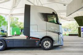 星瀚H系&nbsp;电动牵引车外观图片