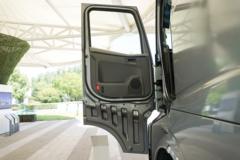 远程 星瀚H 25T 6X4 纯电动牵引车(生活仓)(HN4250X27C39BEVY)