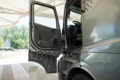 远程 星瀚H 25T 6X4 纯电动牵引车(生活仓)(HN4250X27C39BEVY)