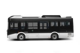 星际&nbsp;电动封闭厢货外观图片