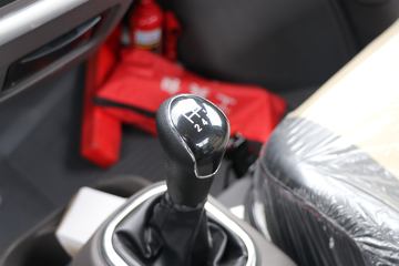 ���� ����V2 2023�� 1.6L 122���� ���� 3.7�׵�������΢��(����)(KMC1033Q360D6)ͼƬ