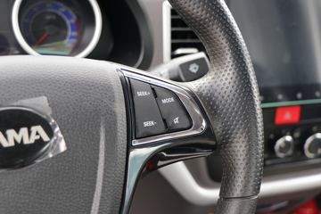 ���� ����V2 2023�� 1.6L 122���� ���� 3.7�׵�������΢��(����)(KMC1033Q360D6)ͼƬ