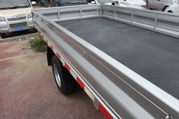 ���� ����V2 2023�� 1.6L 122���� ���� 3.7�׵�������΢��(����)(KMC1033Q360D6)ͼƬ